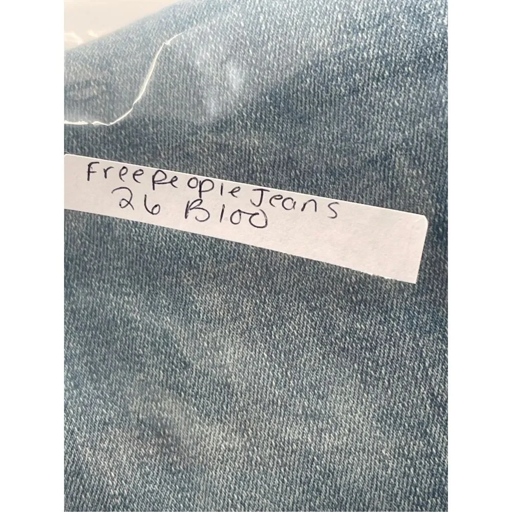 Free People Jeans Women‎ Size 26 Blue Distressed Low Rise Raw Hem
